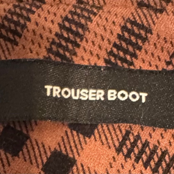 Studio by Torrid Brown Glen Plaid Trouser Pants β 30S (Short Inseam) - Picture 9 of 12